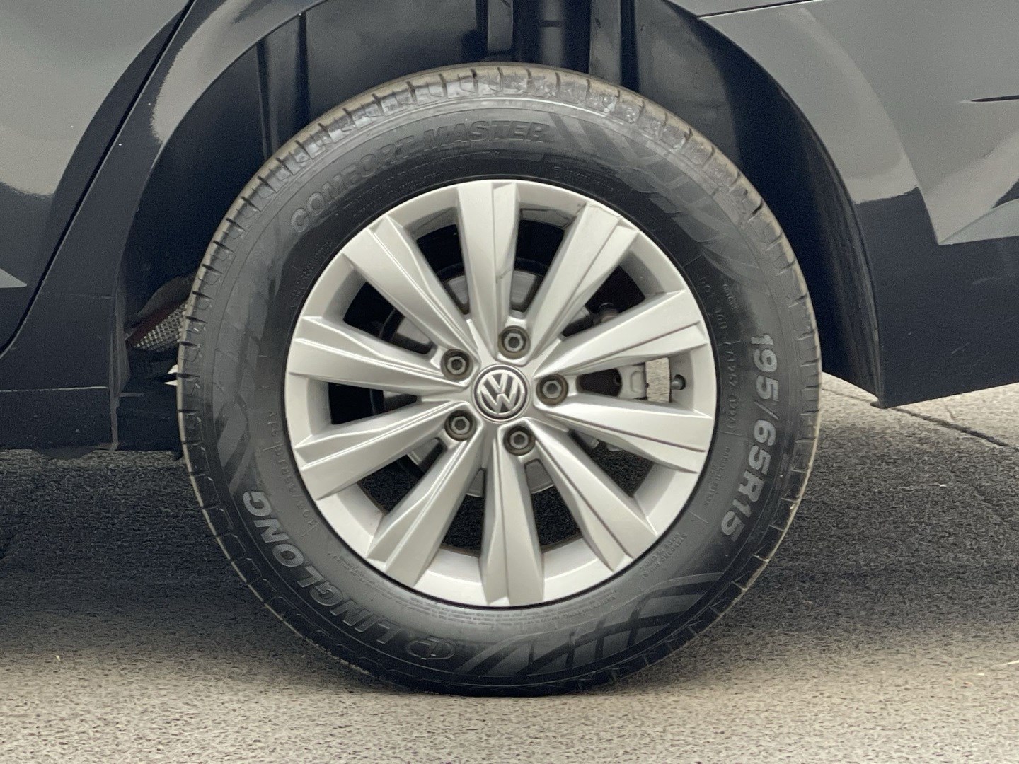 VOLKSWAGEN VIRTUS 1.0 200 TSI COMFORTLINE AUTOMÁTICO