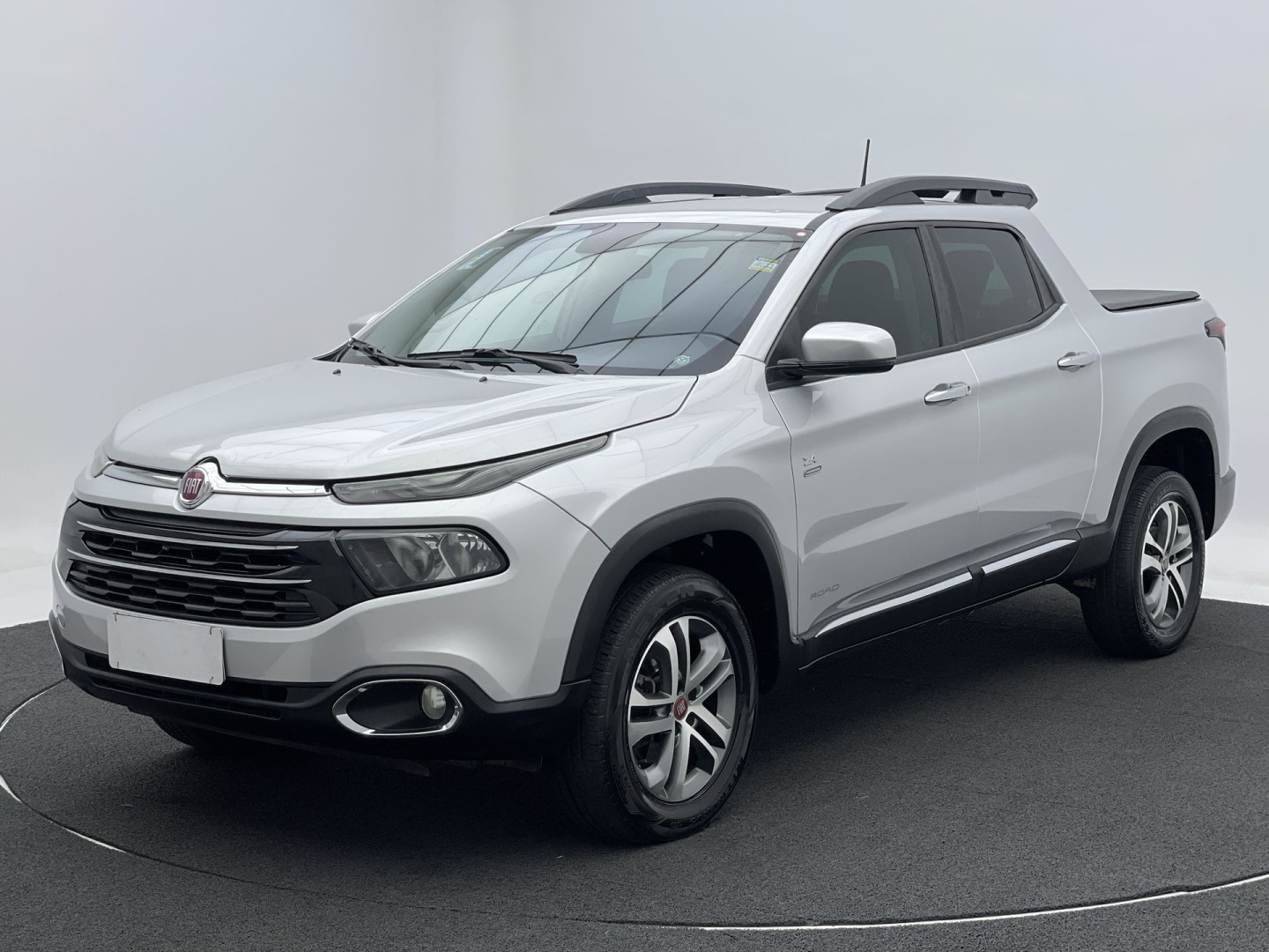 FIAT TORO 2.4 16V MULTIAIR FLEX FREEDOM AT9