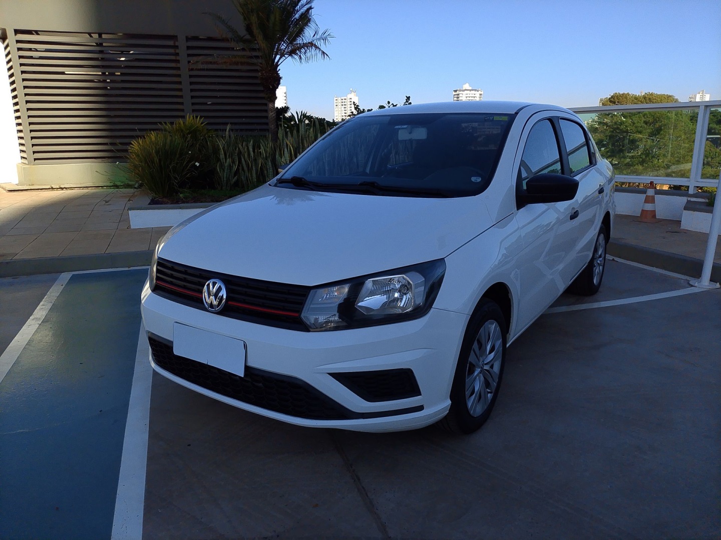 VOLKSWAGEN VOYAGE 1.6 16V MSI TOTALFLEX 4P AUTOMÁTICO