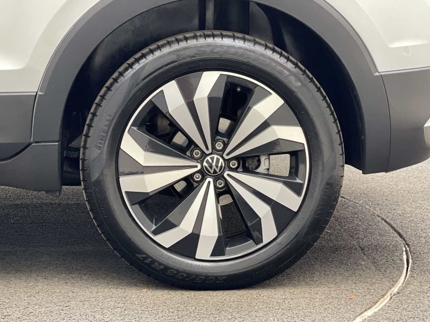 VOLKSWAGEN T-CROSS 1.4 250 TSI TOTAL FLEX HIGHLINE AUTOMÁTICO