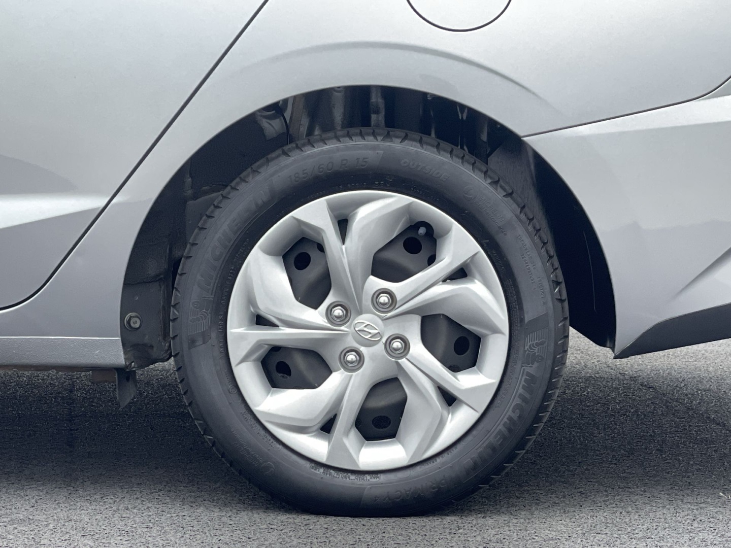HYUNDAI HB20S 1.0 12V FLEX COMFORT MANUAL