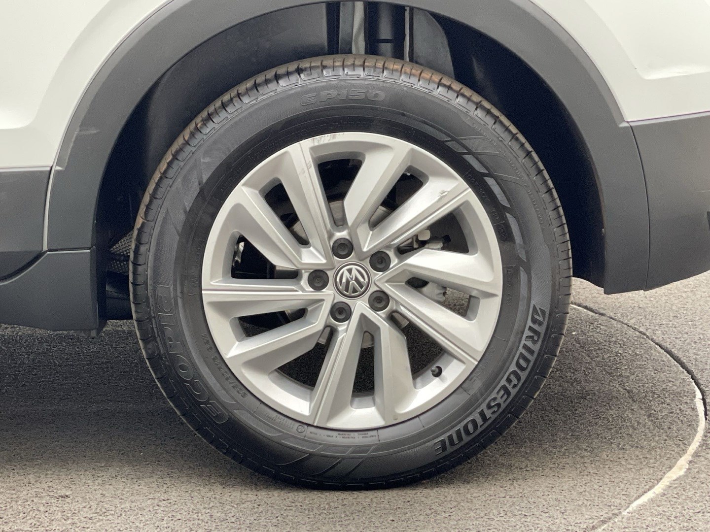 VOLKSWAGEN T-CROSS 1.0 200 TSI TOTAL FLEX AUTOMÁTICO