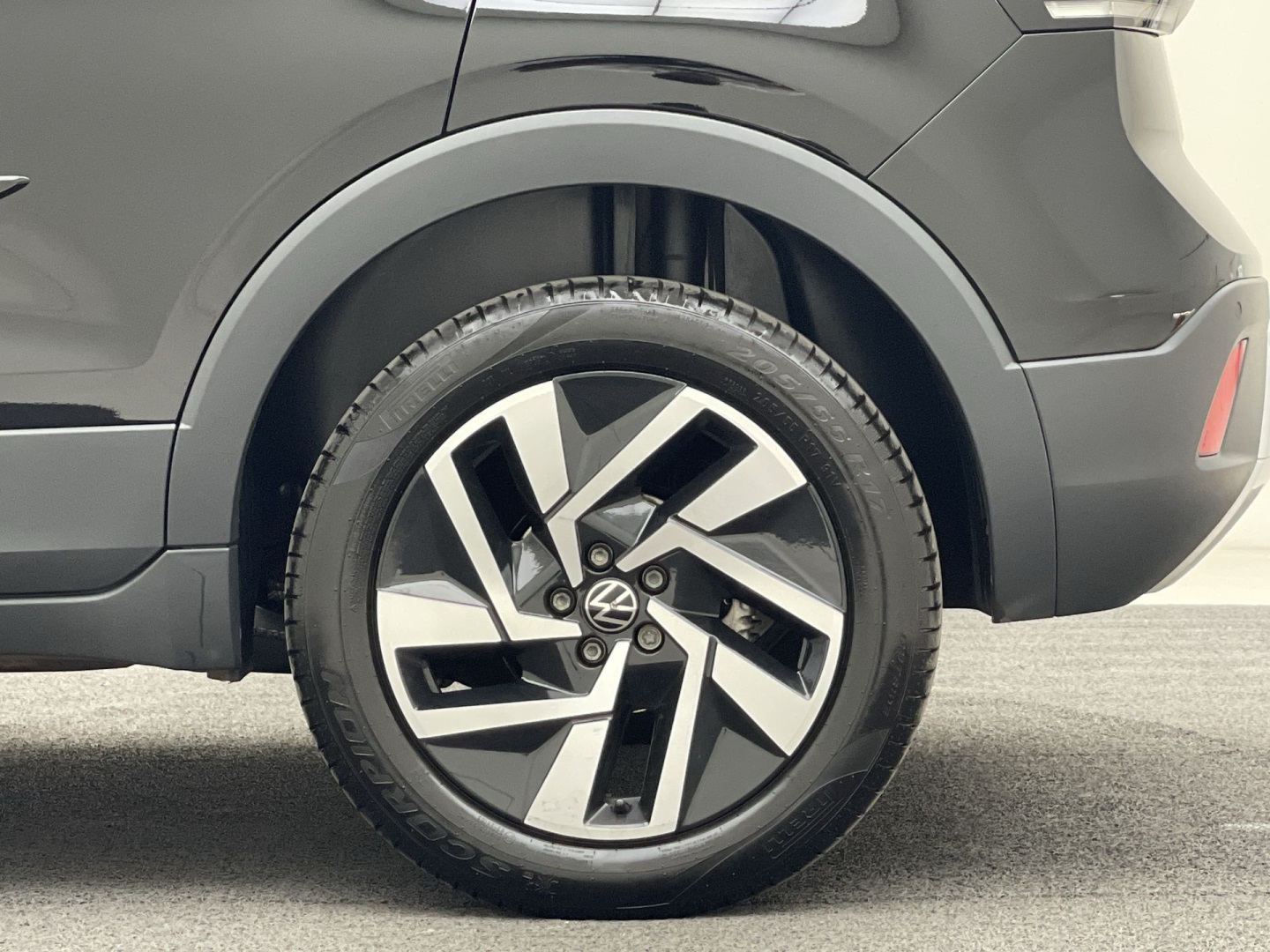 VOLKSWAGEN T-CROSS 1.4 250 TSI TOTAL FLEX HIGHLINE AUTOMÁTICO