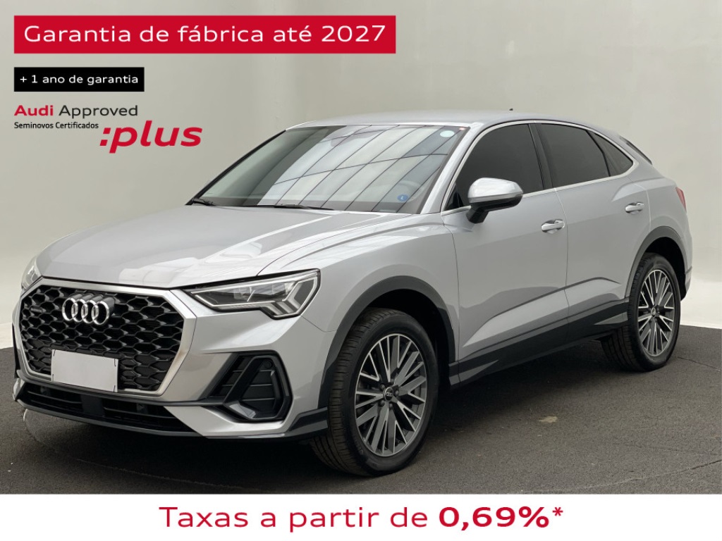 AUDI Q3 2.0 TFSI PERFORMANCE BLACK PLUS QUATTRO