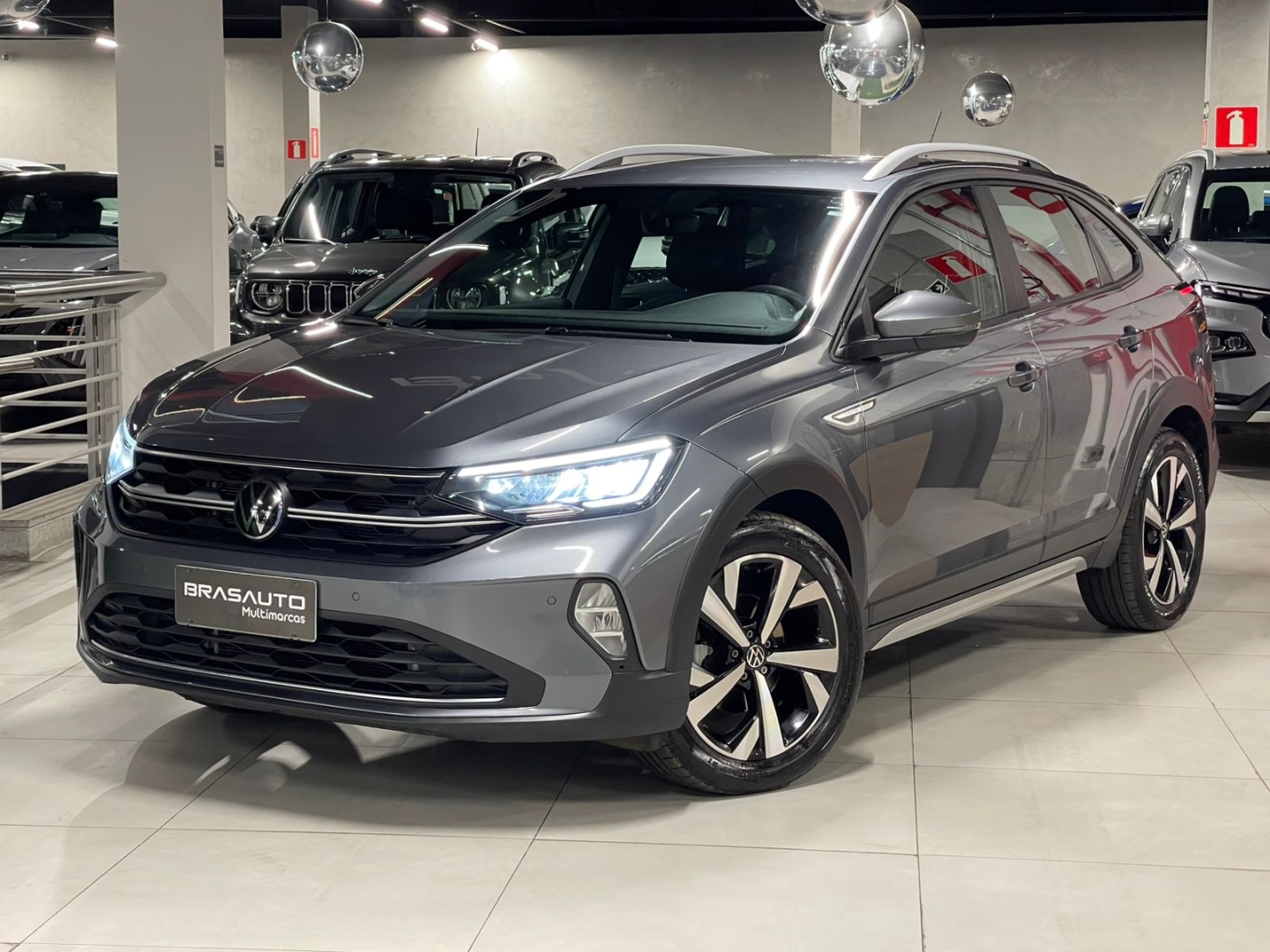 VOLKSWAGEN NIVUS 1.0 200 TSI TOTAL FLEX HIGHLINE AUTOMÁTICO