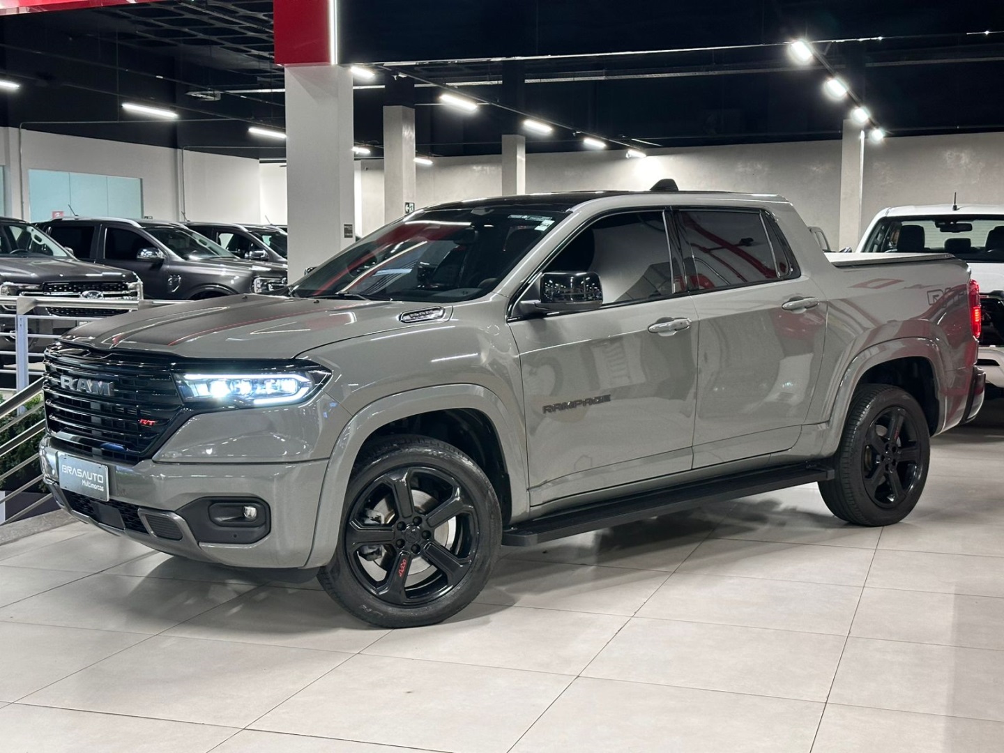 RAM RAMPAGE 2.0 HURRICANE 4 TURBO GASOLINA R/T 4X4 AUTOMÁTICO