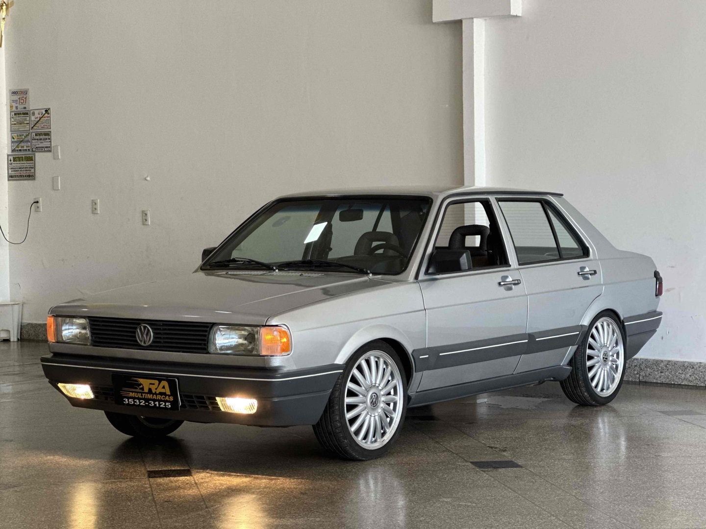 VOLKSWAGEN VOYAGE