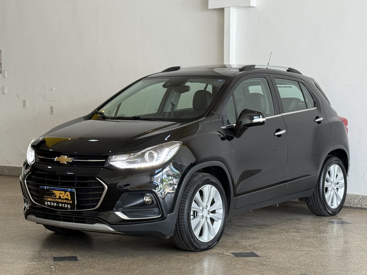 CHEVROLET TRACKER