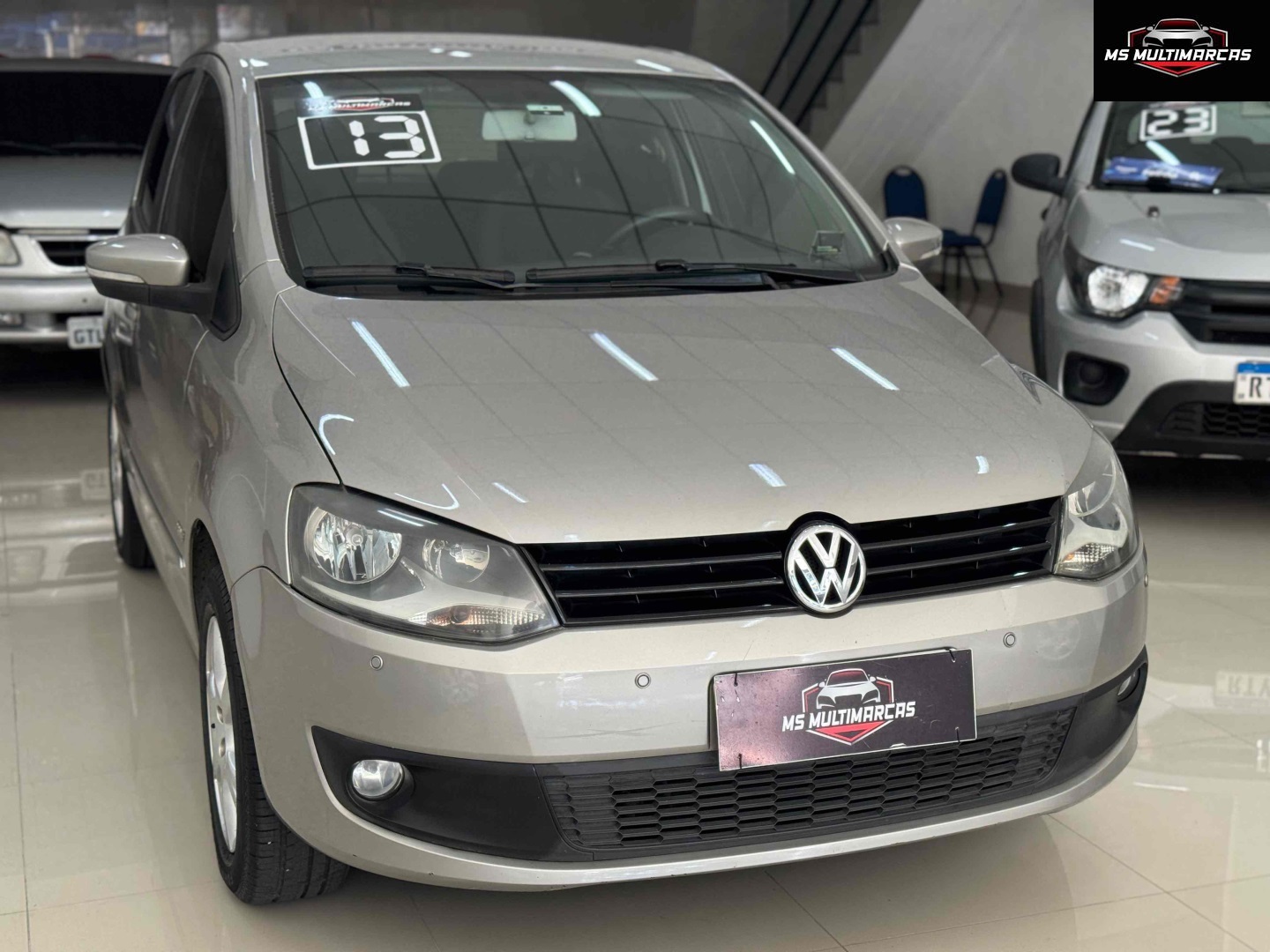VOLKSWAGEN FOX