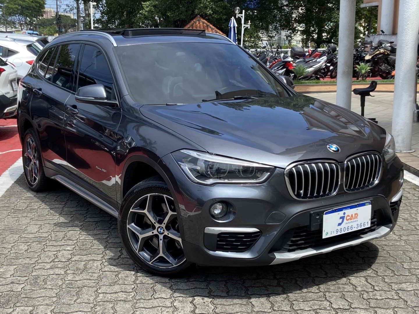 BMW X1