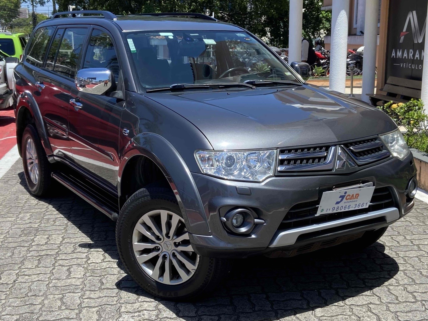 MITSUBISHI PAJERO DAKAR