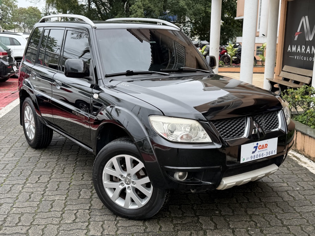 MITSUBISHI PAJERO TR4