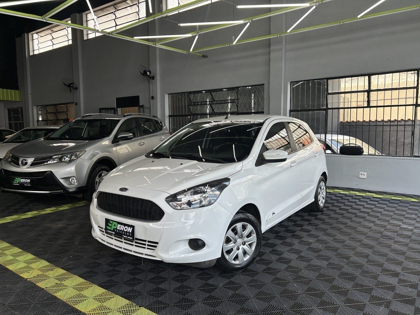 FORD KA