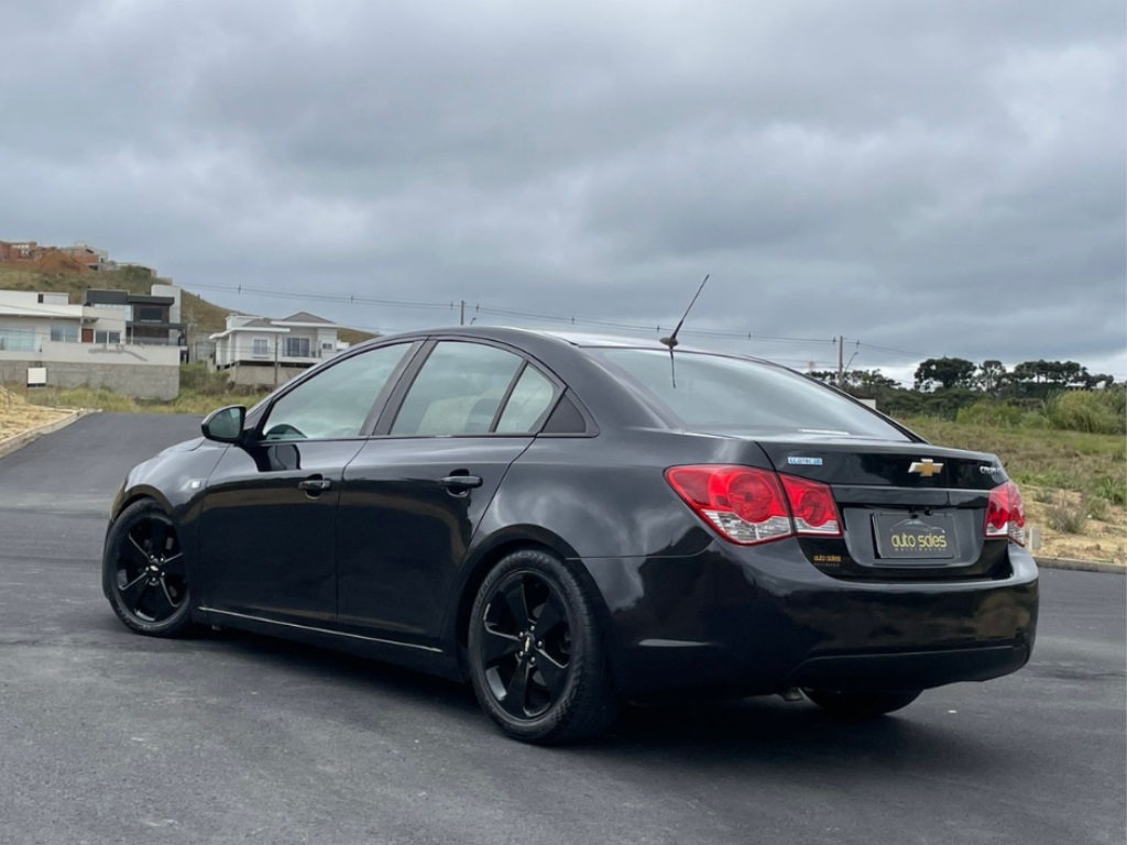 Chevrolet Cruze 1.8 lt 16v flex 4p automÁtico    2013