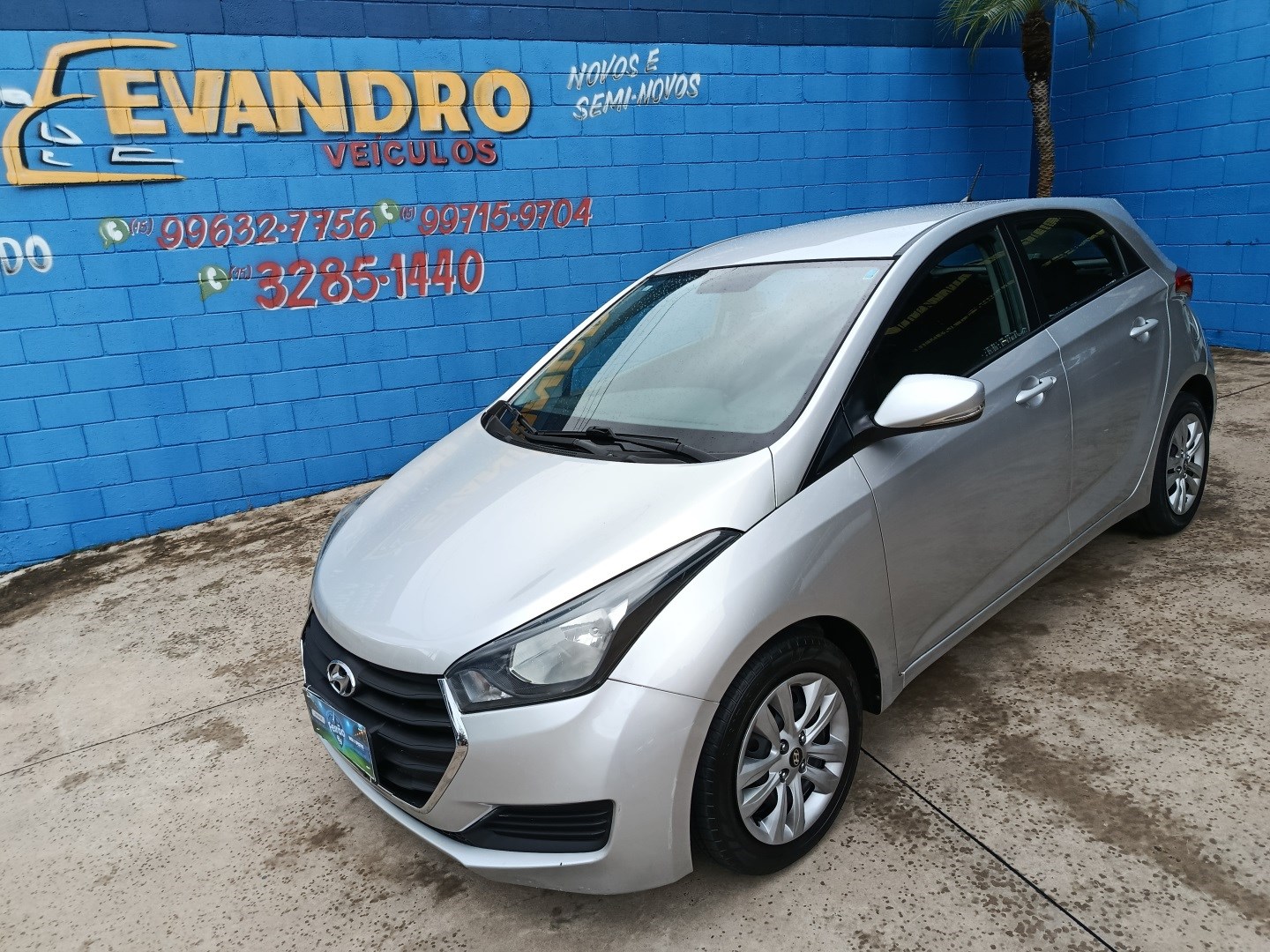HYUNDAI HB20