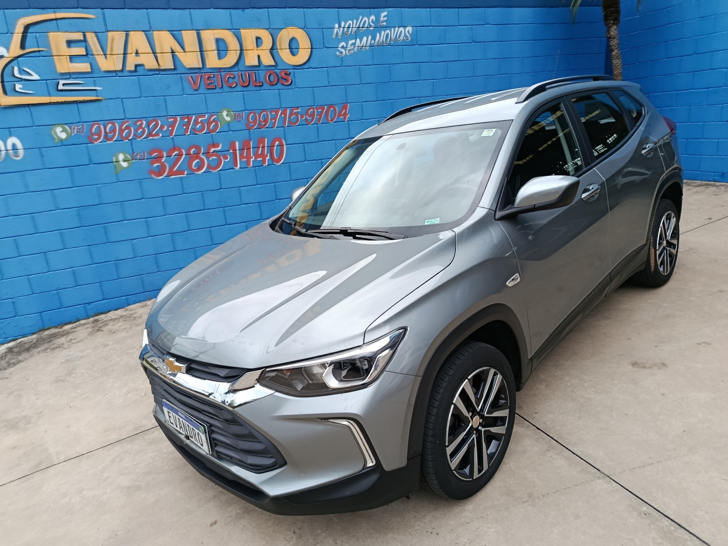 CHEVROLET TRACKER
