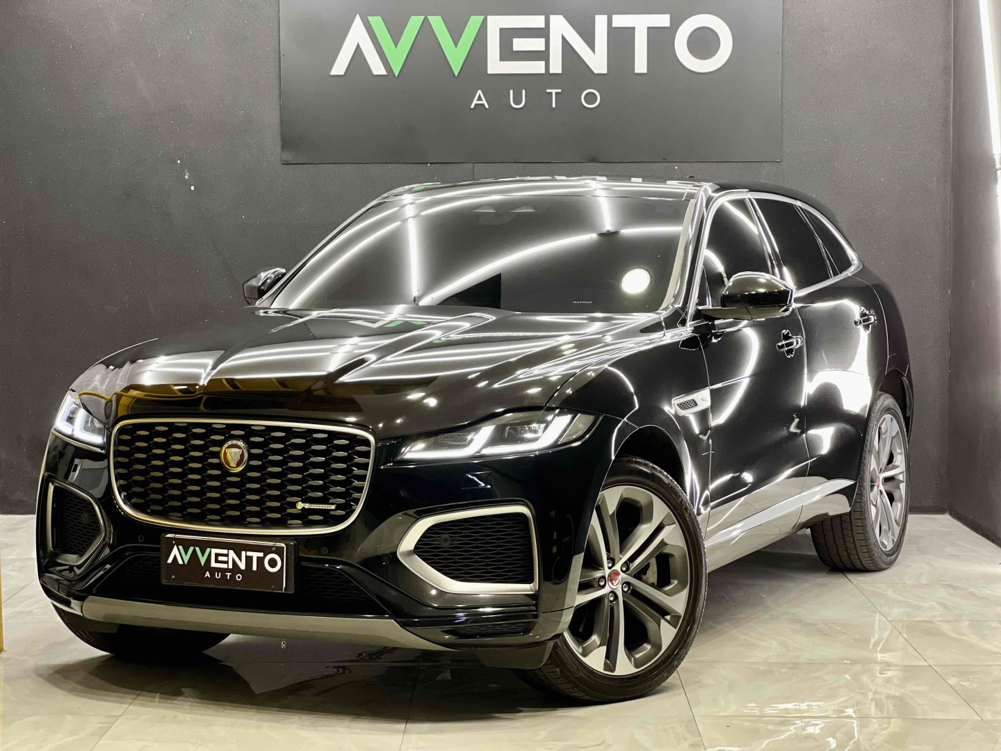 JAGUAR F-PACE
