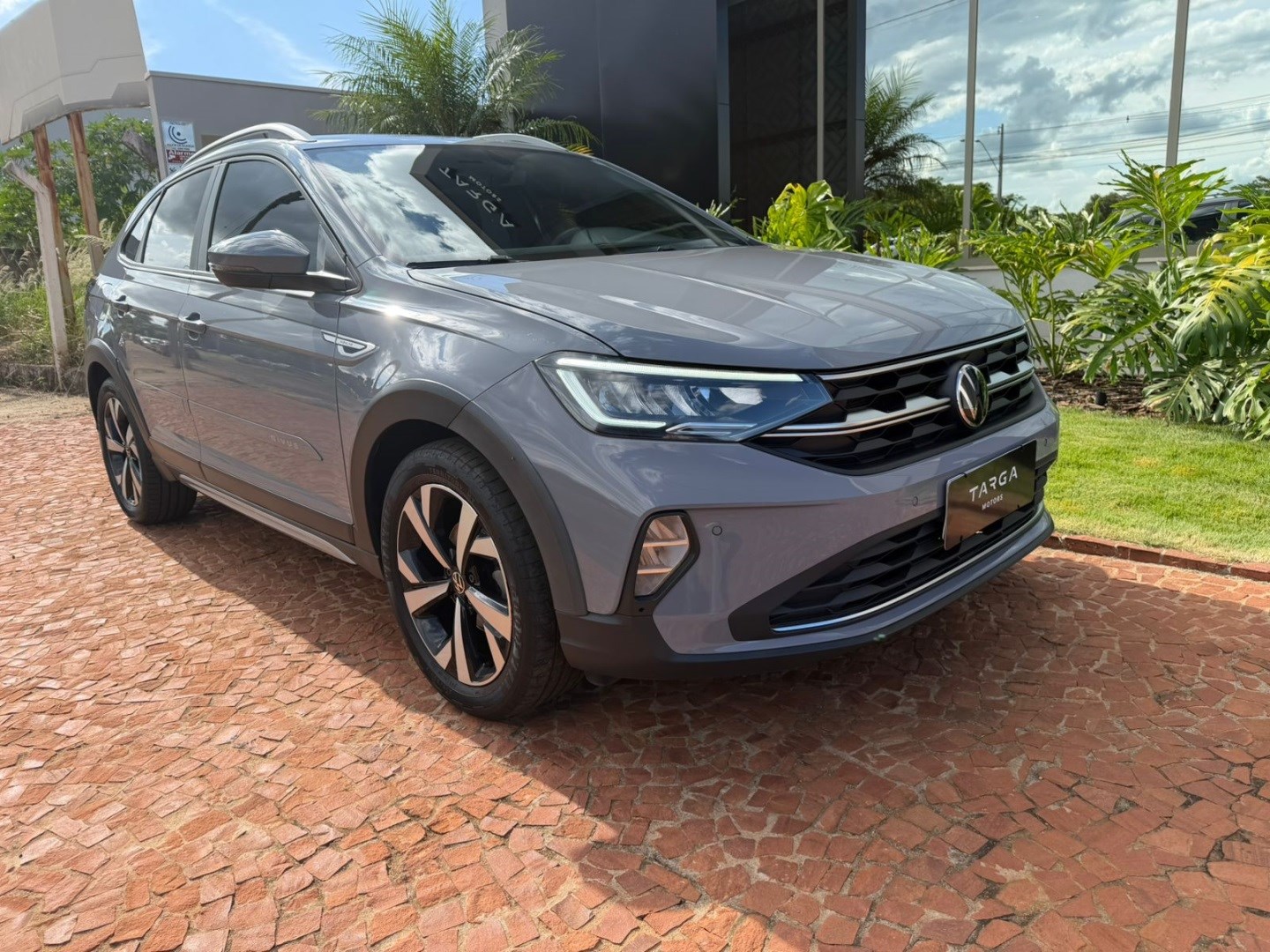 VOLKSWAGEN NIVUS 1.0 200 TSI TOTAL FLEX HIGHLINE AUTOMÁTICO