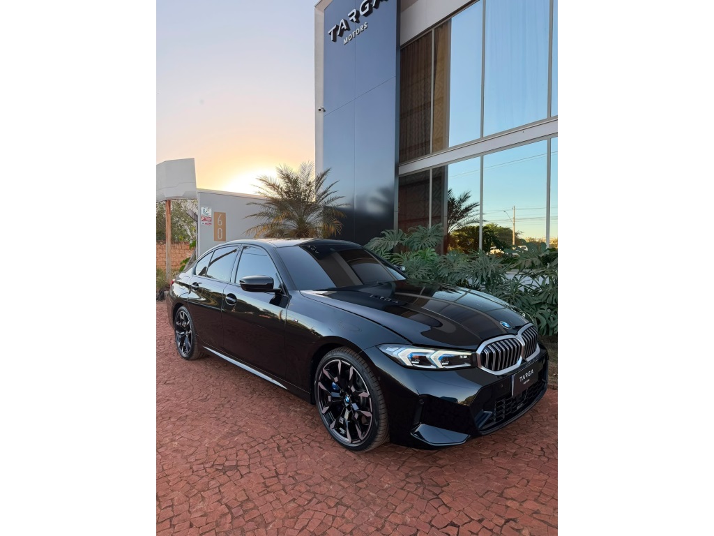 BMW 320i