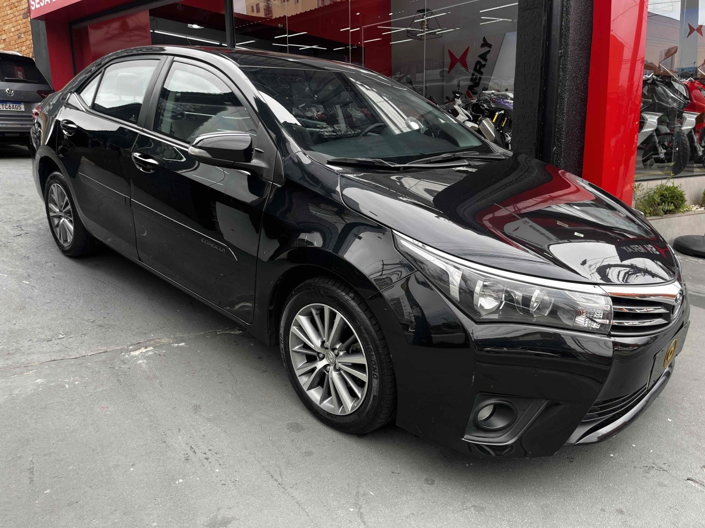 TOYOTA COROLLA