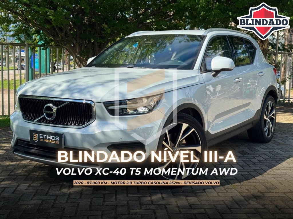 VOLVO XC 40