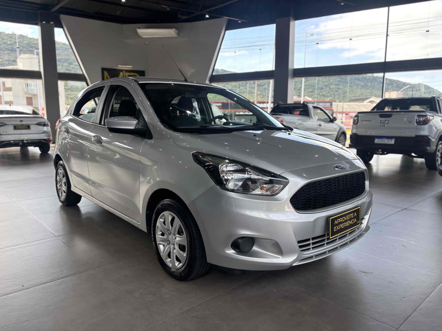 FORD KA