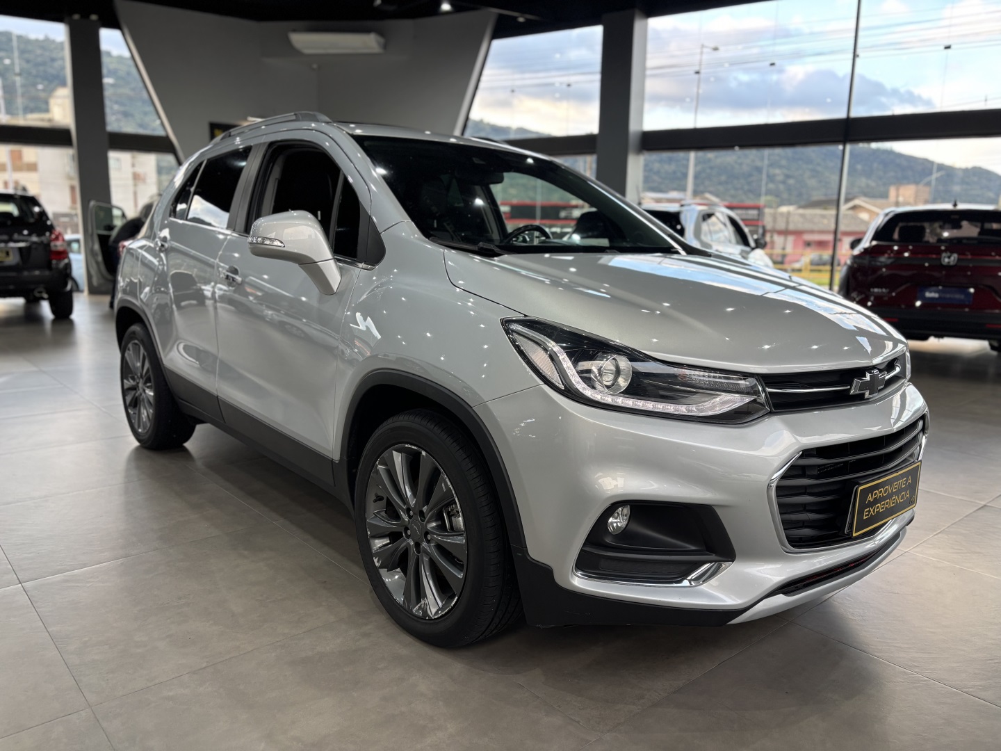 CHEVROLET TRACKER
