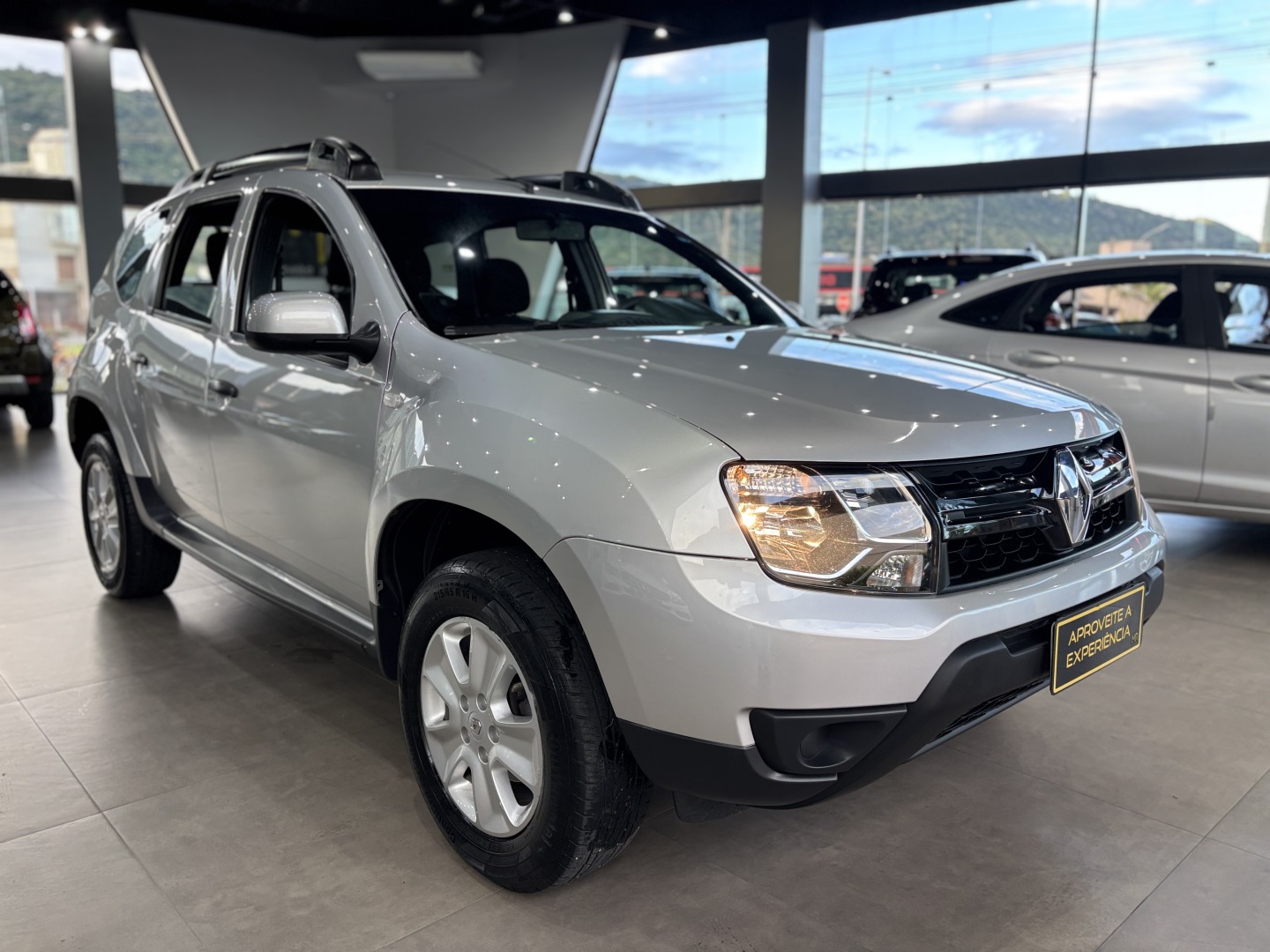 RENAULT DUSTER