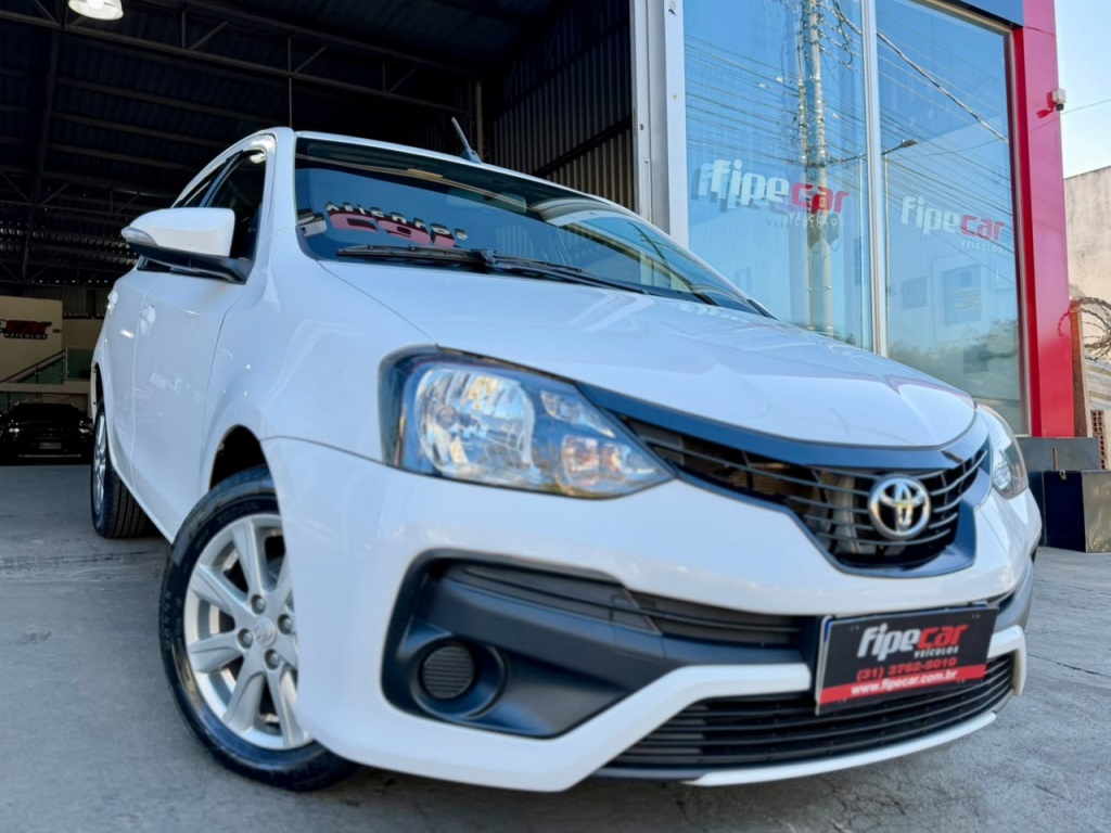 TOYOTA ETIOS