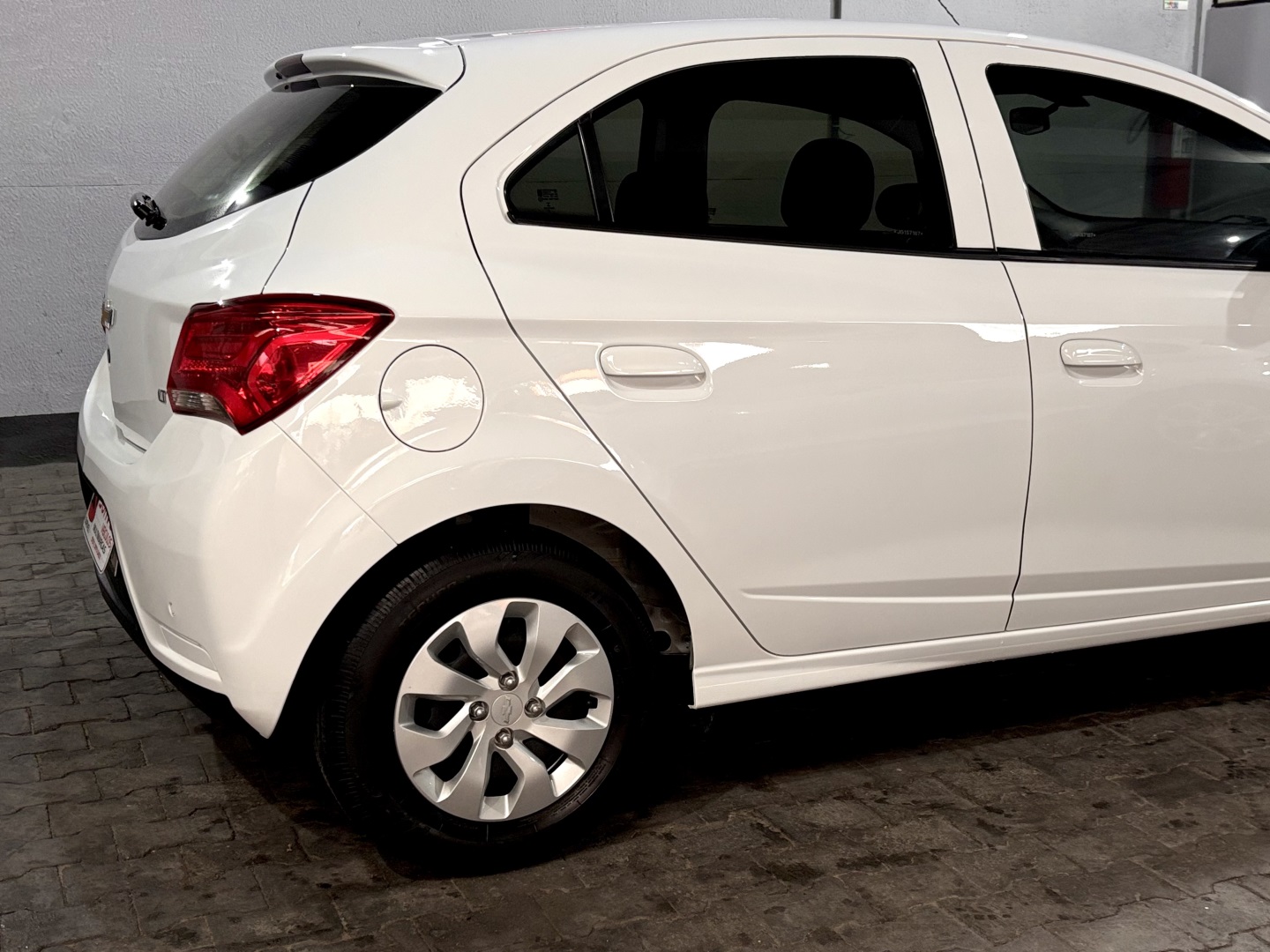 Chevrolet Onix 1.0 Mpfi LT 8V Flex 4P Manual - foto 5