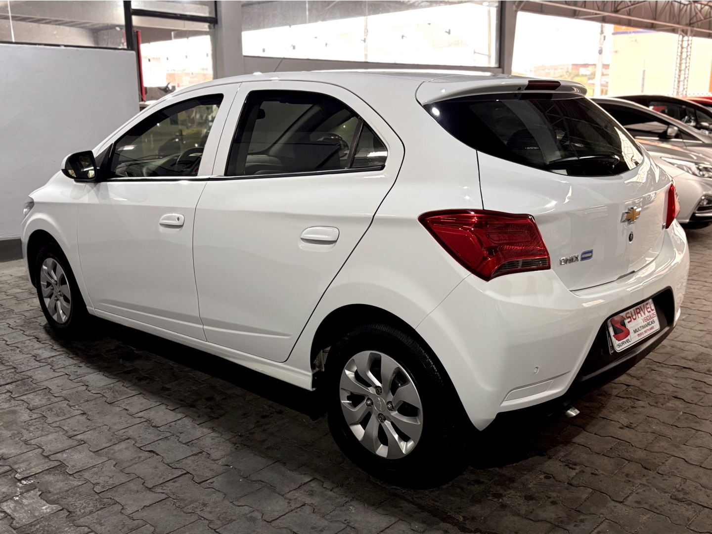 Chevrolet Onix 1.0 Mpfi LT 8V Flex 4P Manual - foto 3