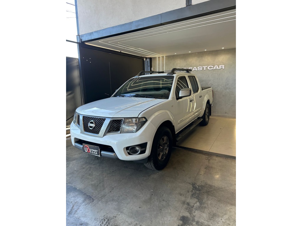 NISSAN FRONTIER 2.5 SV ATTACK 4X4 CD TURBO ELETRONIC DIESEL 4P MANUAL