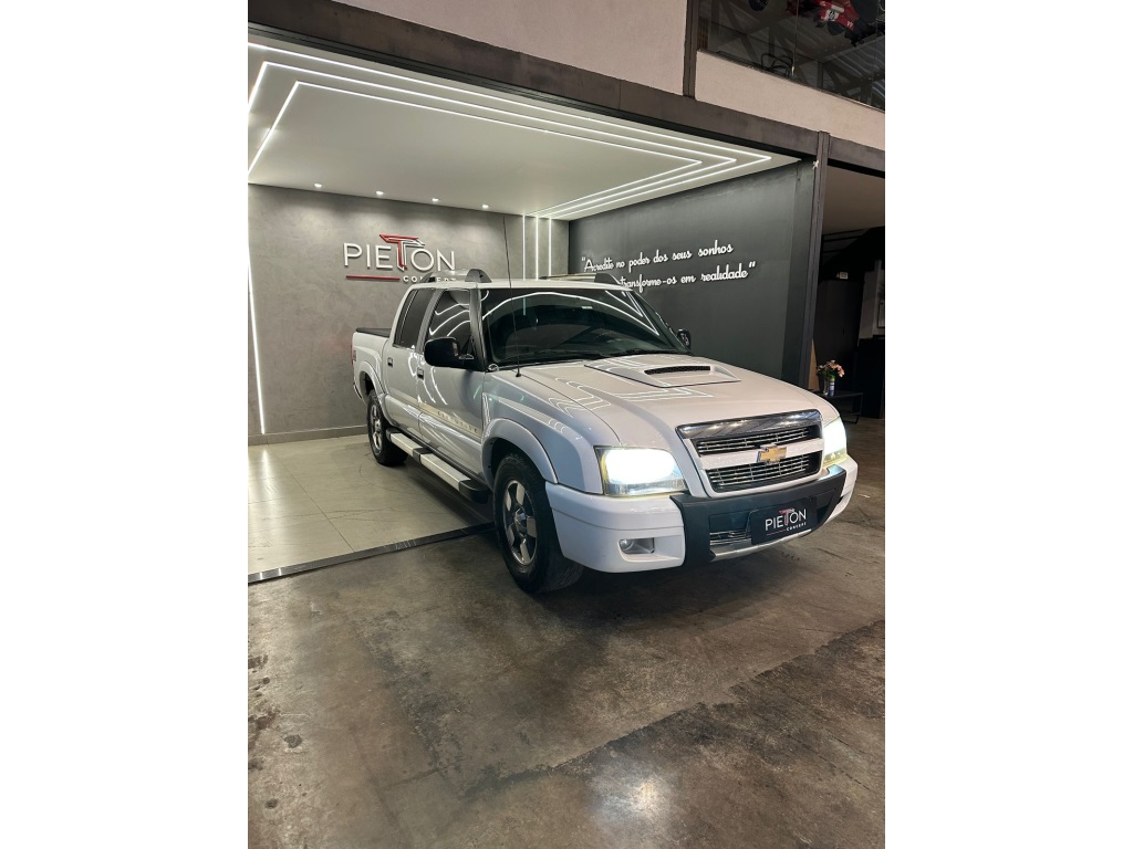 CHEVROLET S10 2.4 MPFI EXECUTIVE 4X2 CD 8V FLEX 4P MANUAL