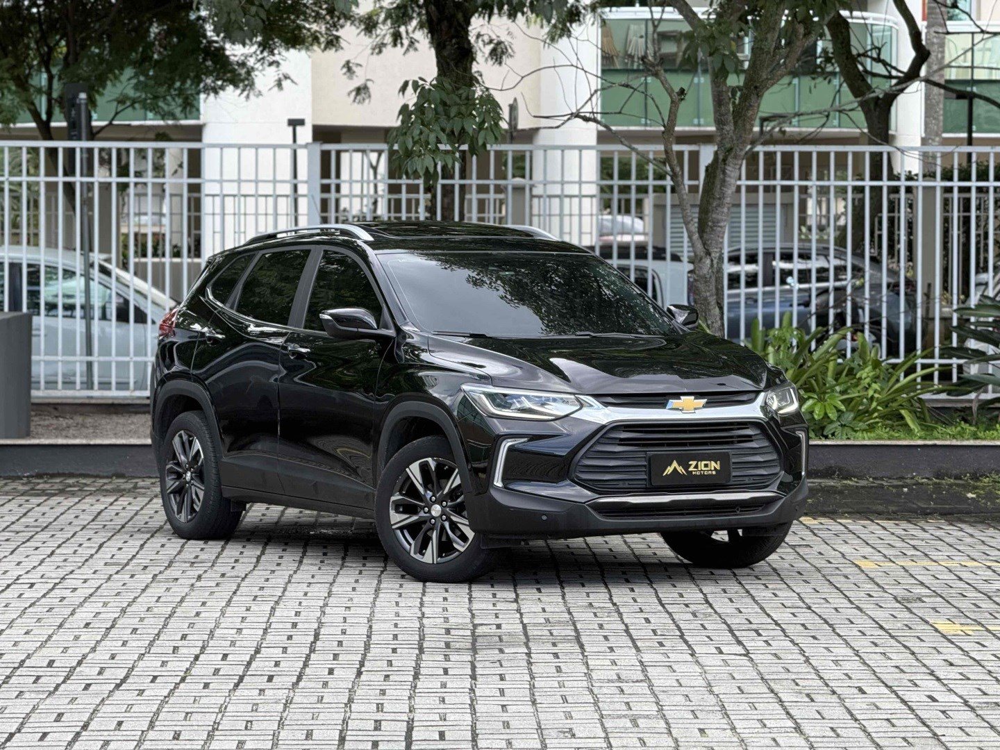 CHEVROLET TRACKER