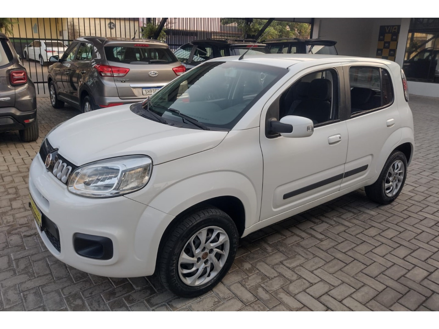 FIAT UNO