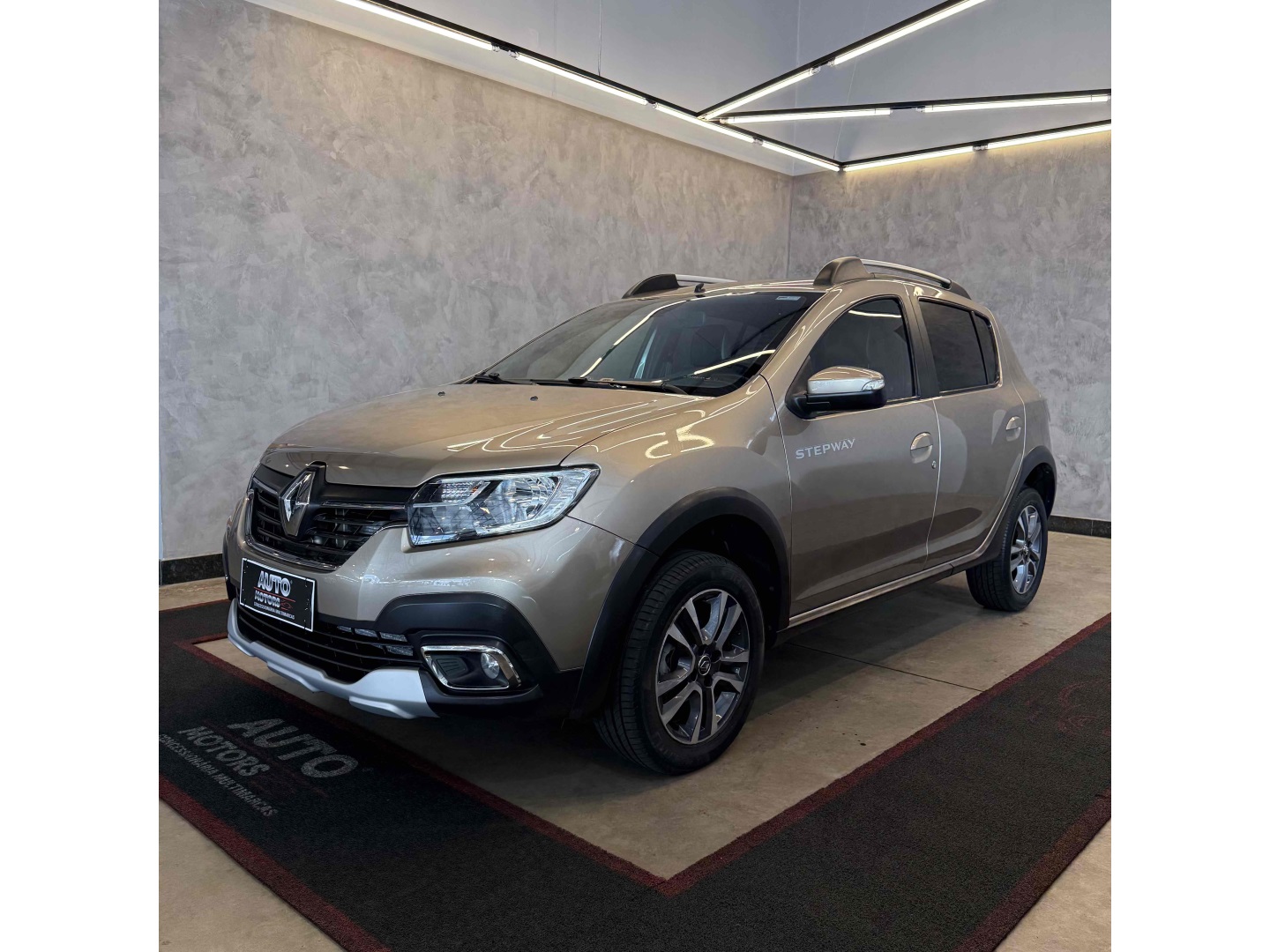 RENAULT SANDERO 1.6 16V SCE FLEX STEPWAY ICONIC X-TRONIC