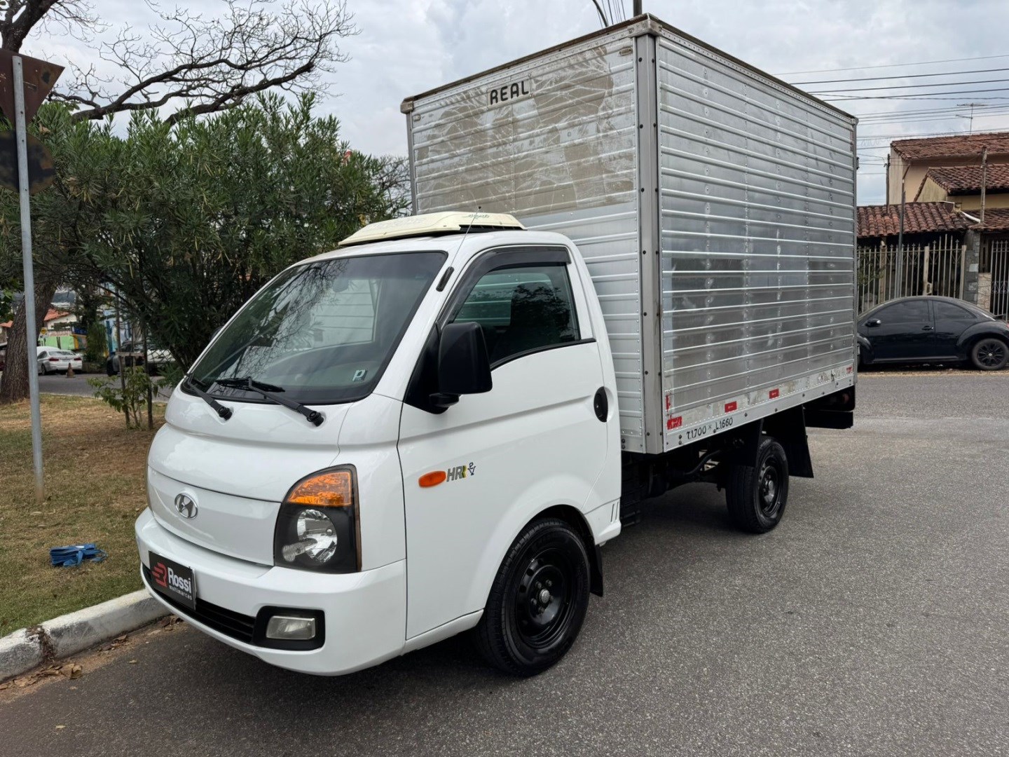 HYUNDAI HR