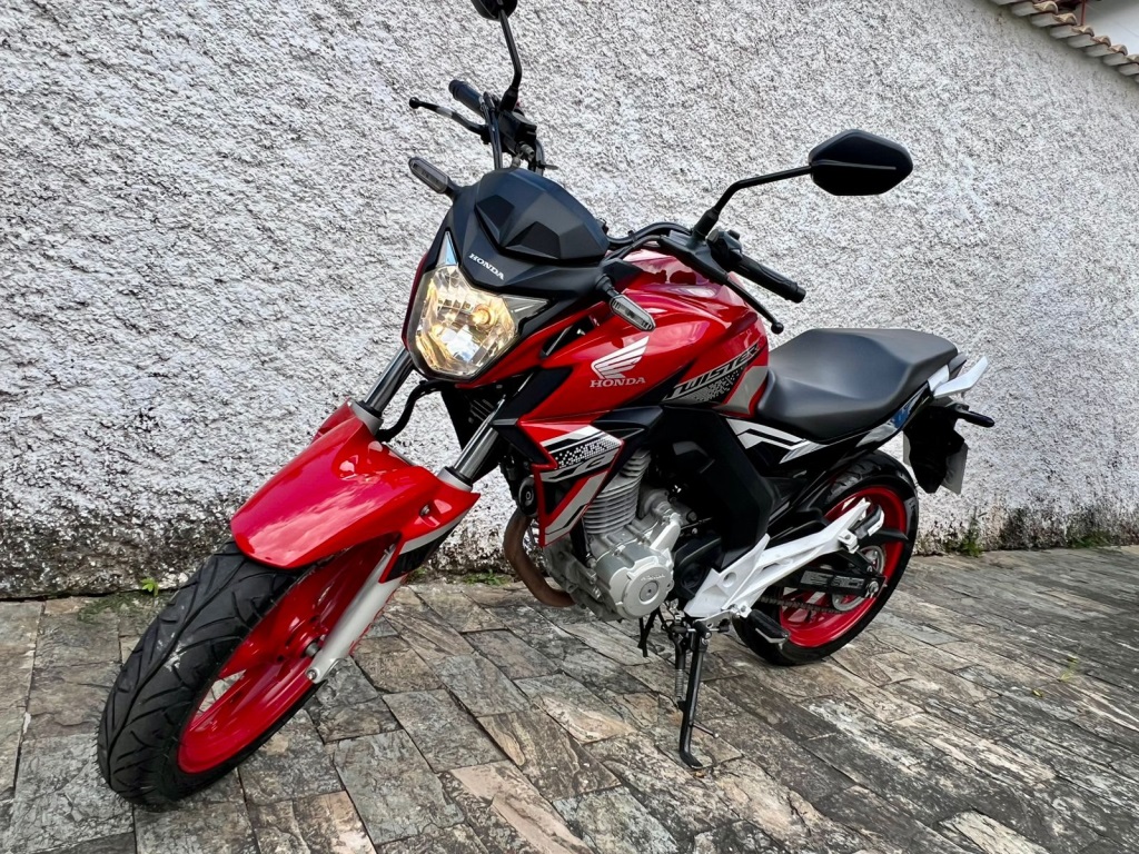 HONDA CB TWISTER