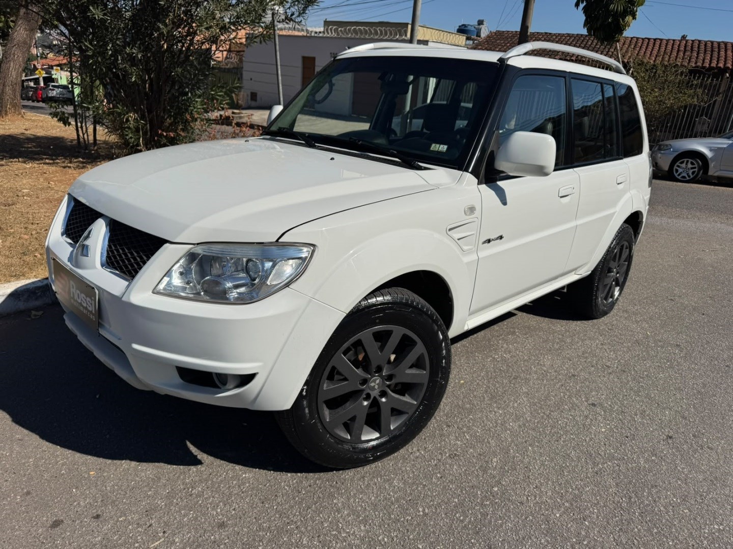 MITSUBISHI PAJERO TR4