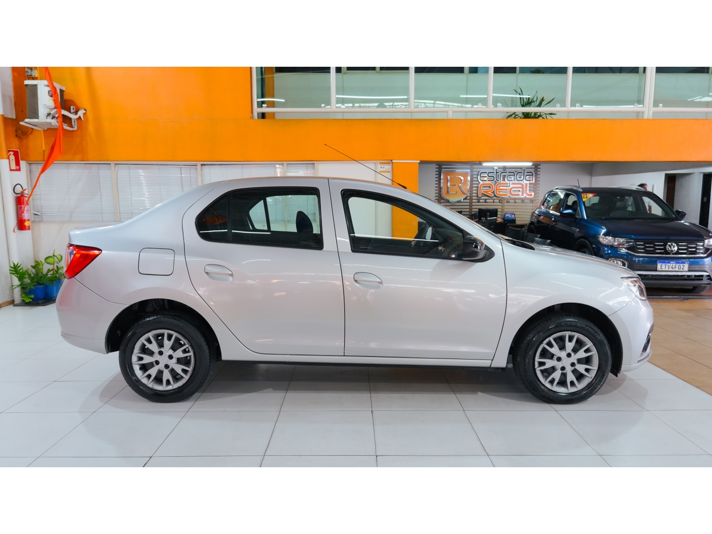 22