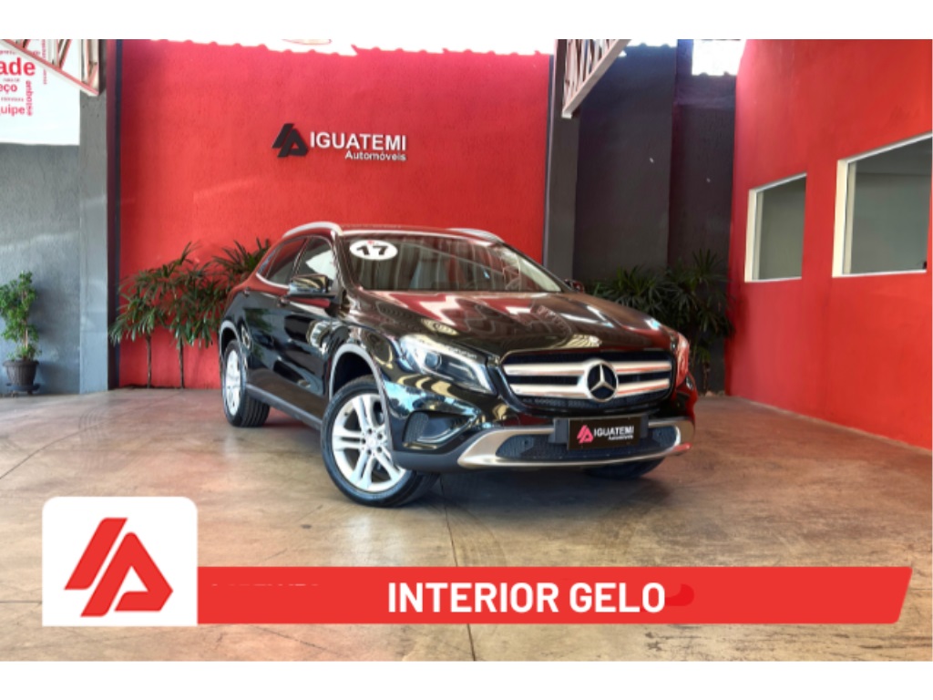 MERCEDES-BENZ GLA 200