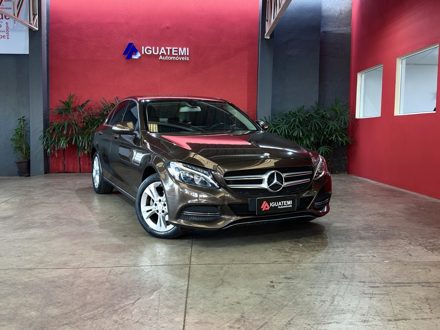 MERCEDES-BENZ C 180