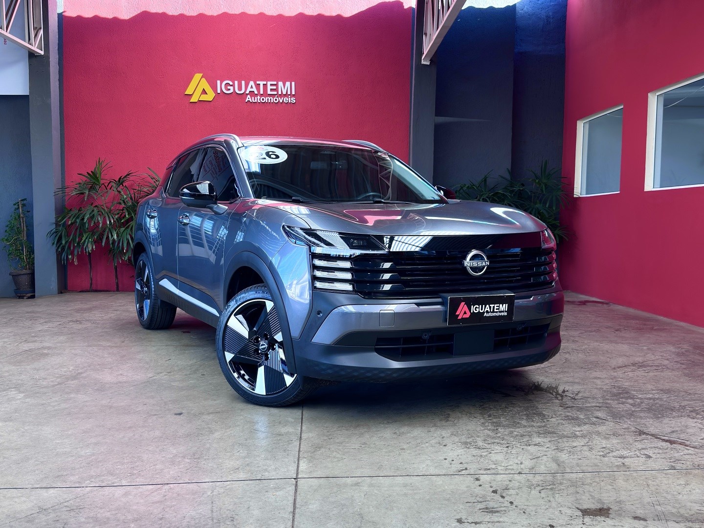 NISSAN KICKS