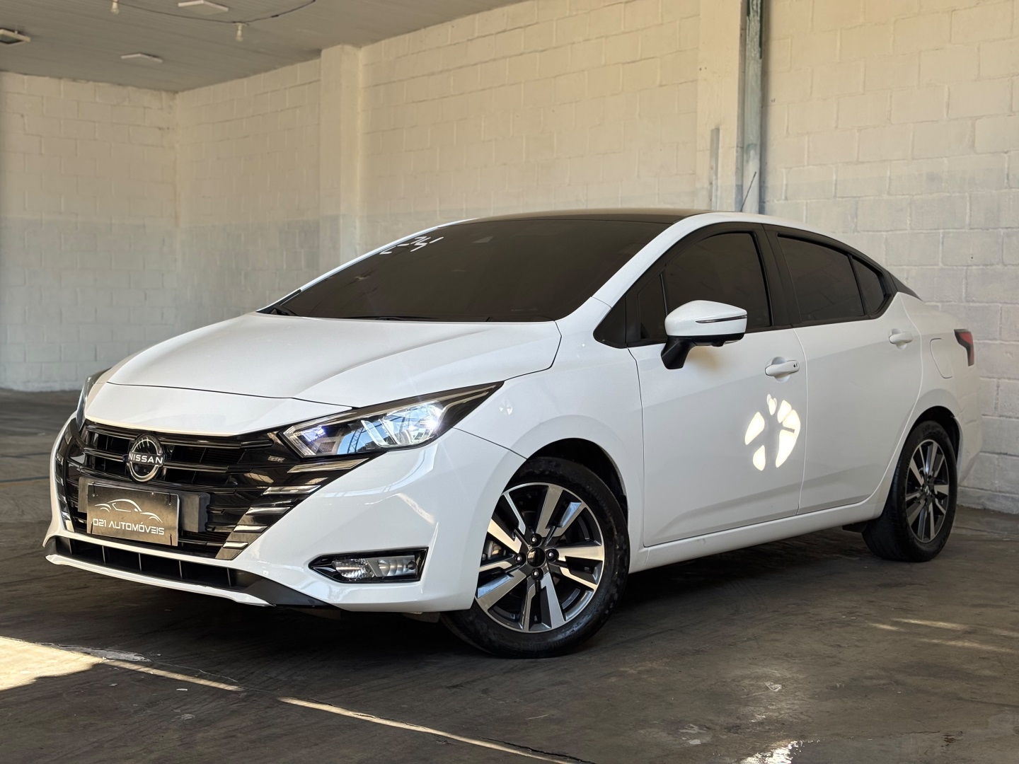 NISSAN VERSA