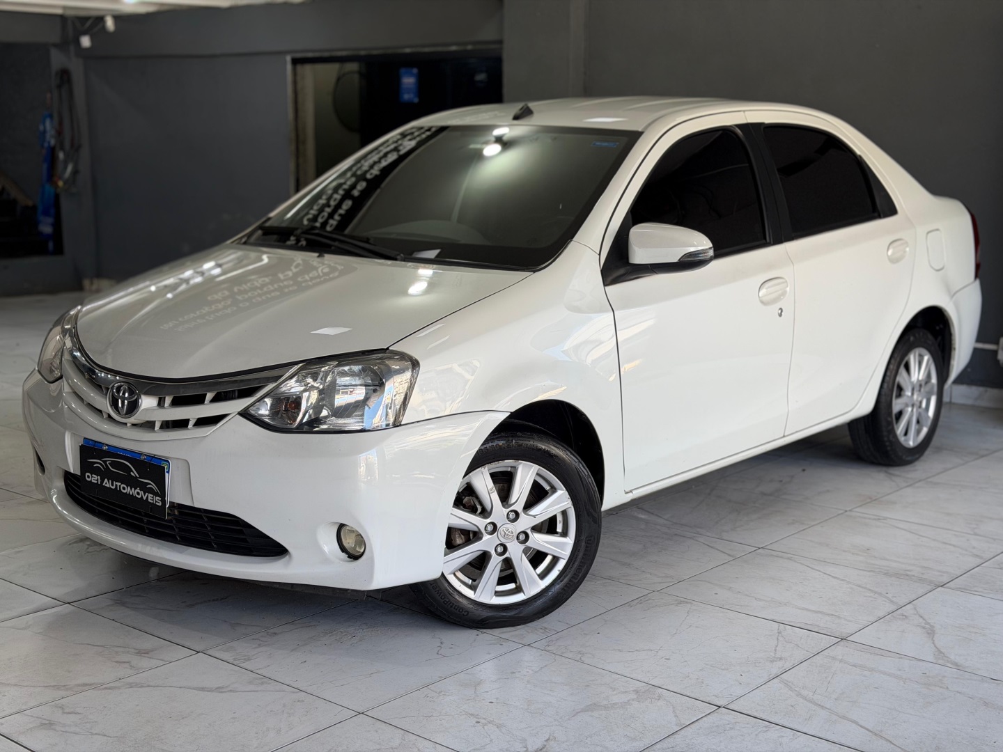 TOYOTA ETIOS