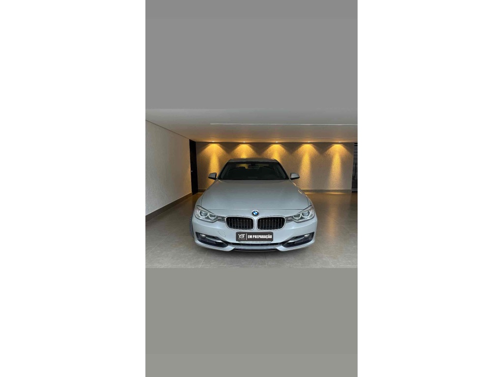 BMW 320i