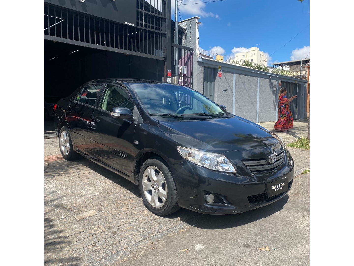 TOYOTA COROLLA