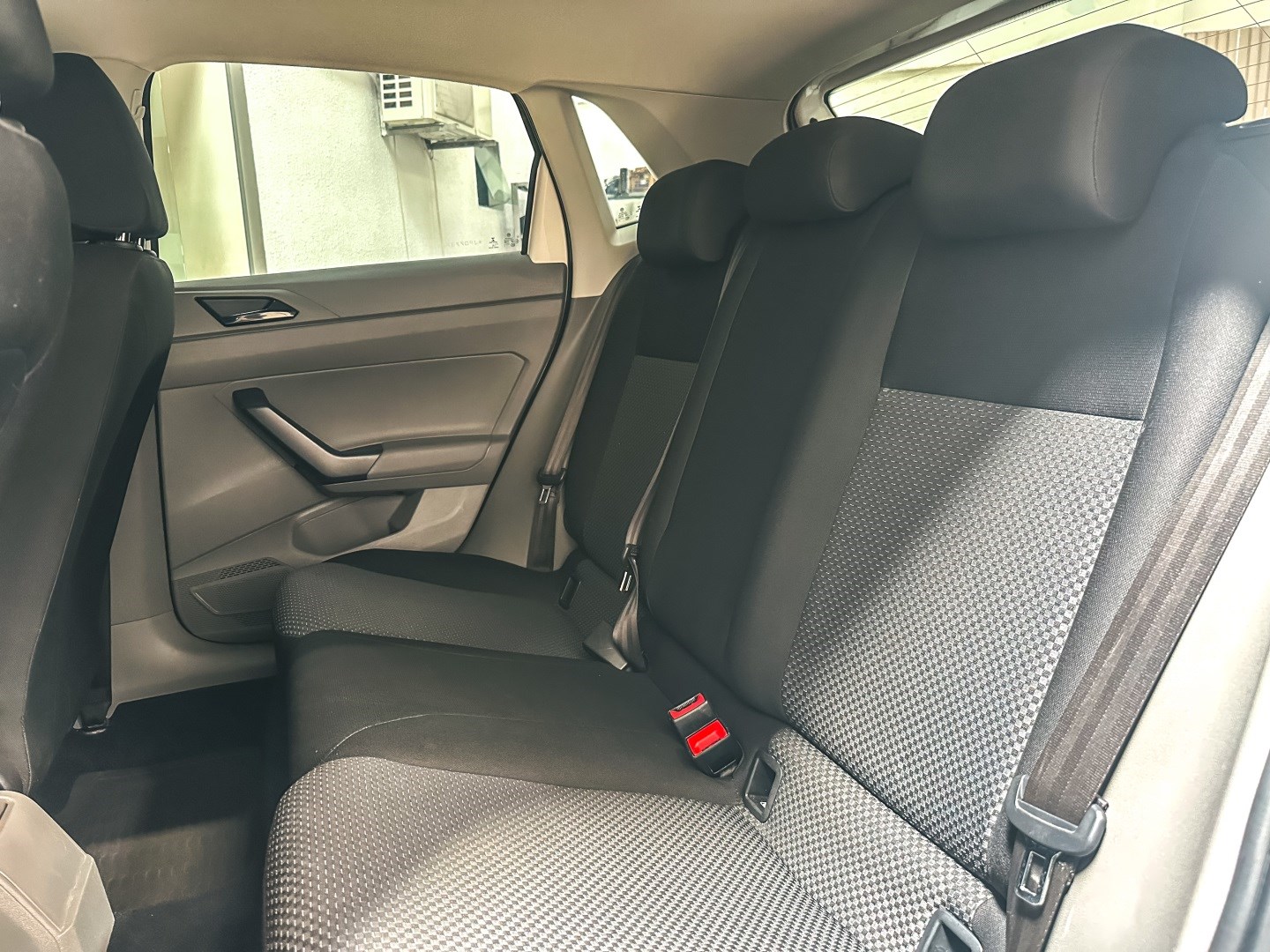 Volkswagen Polo 1.6 MSI Flex 16V 5P - foto 14