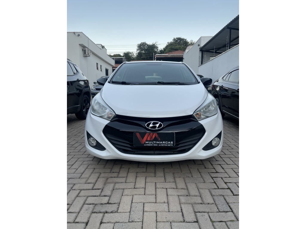HYUNDAI HB20