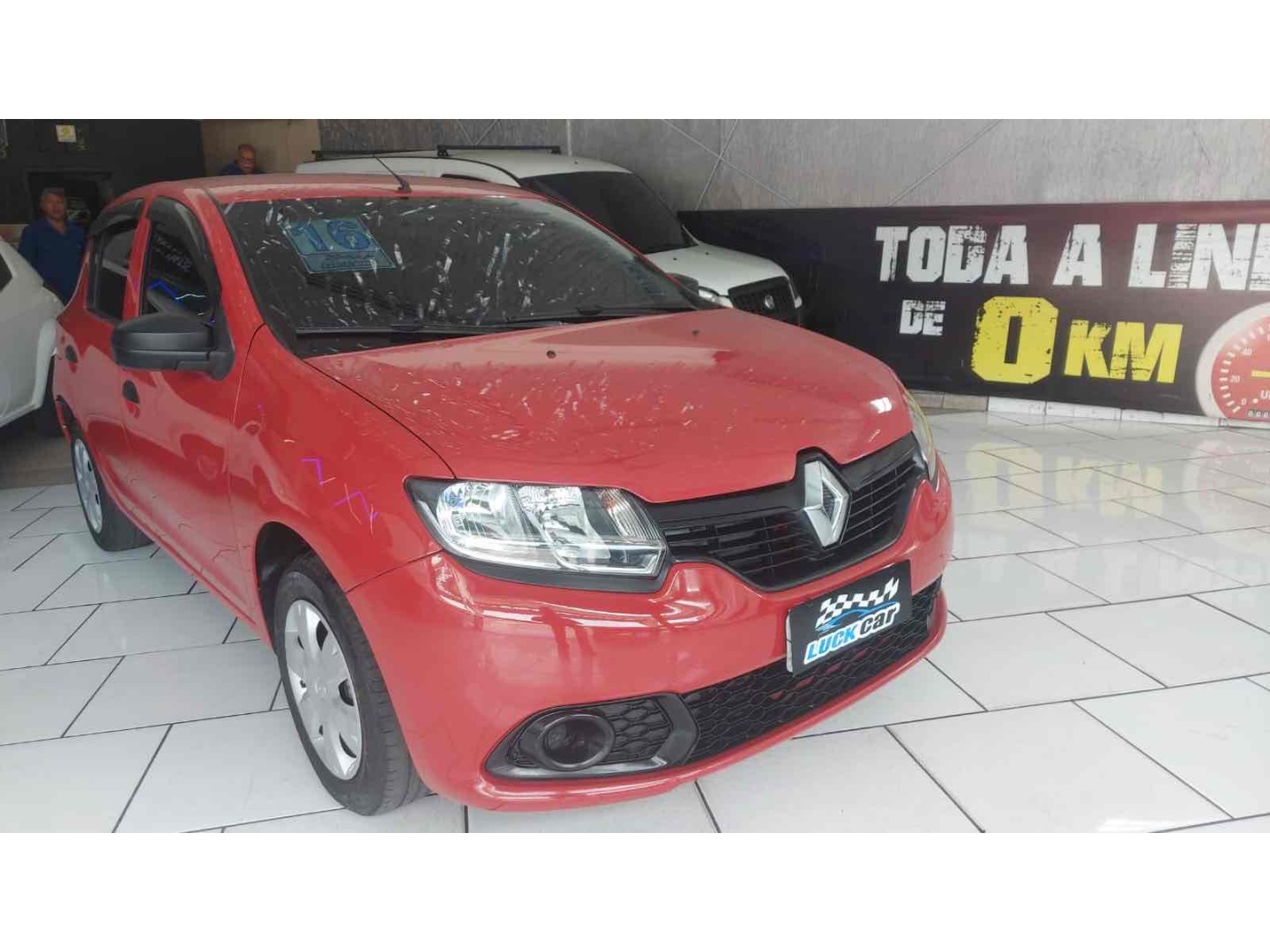 RENAULT SANDERO